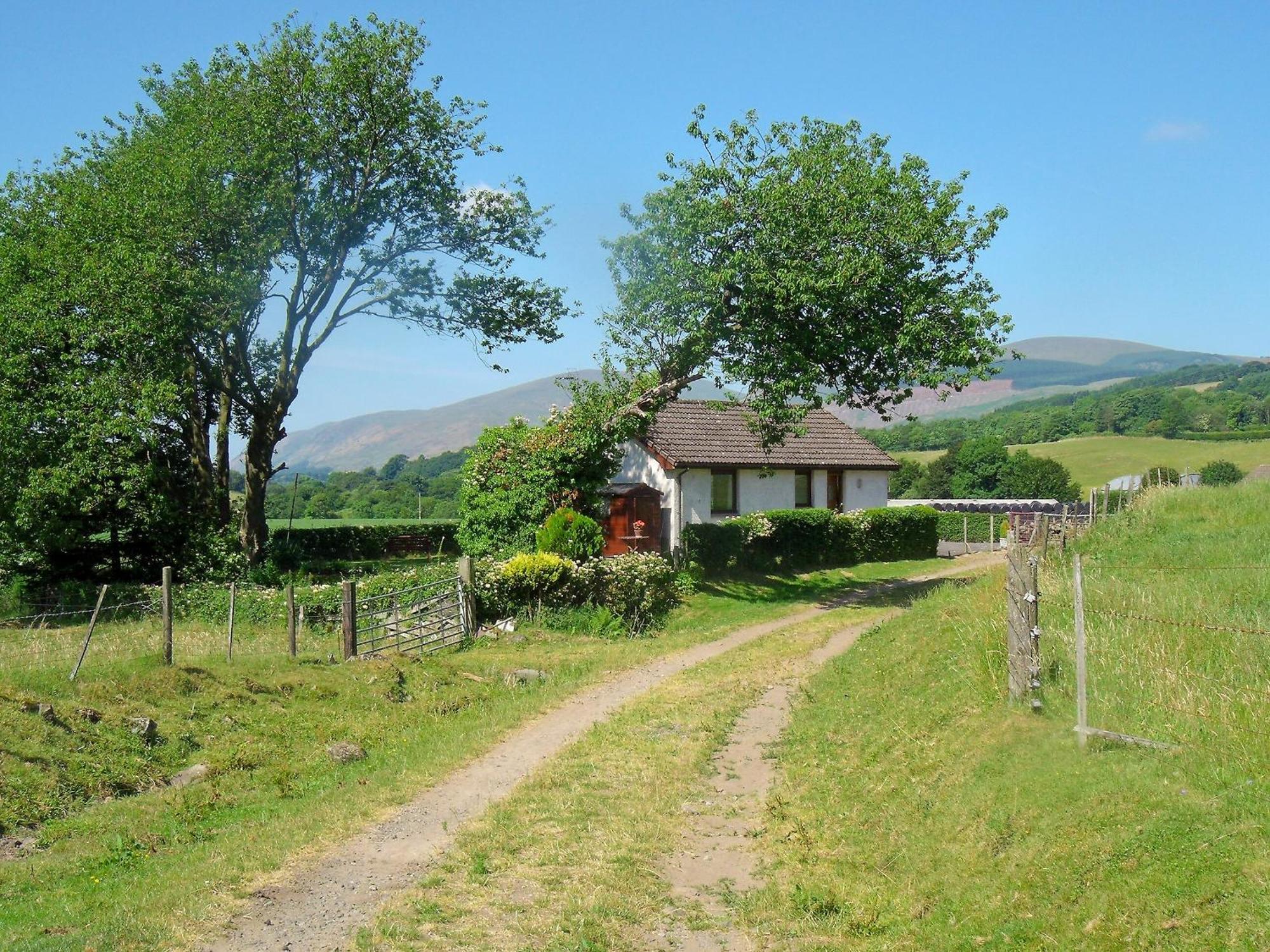 Gean Cottage Powmill Bagian luar foto